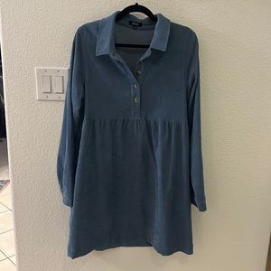 Corduroy long sleeve dress. Runs LARGE. Great for maternity